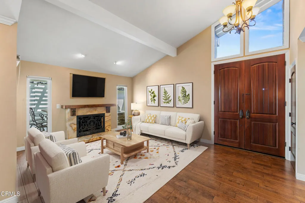 5197 Teton Lane Lane, Ventura, California 93003 home-pic-1